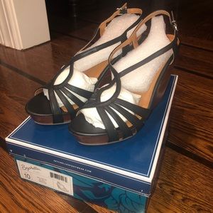 Black strappy wedges